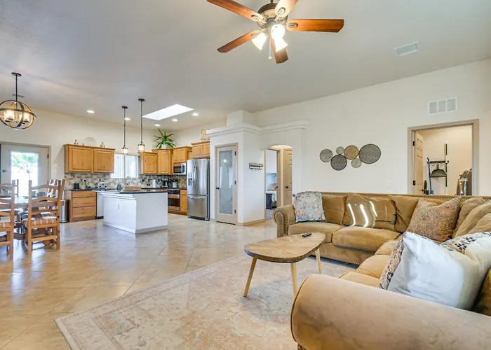 Putting & Mtn View: Havasu Home! * Lake Havasu City