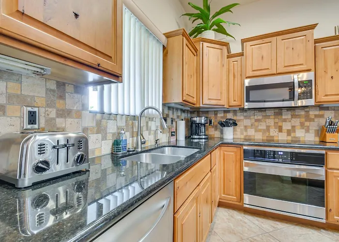 Ferienhaus Putting & Mtn View: Havasu Home! *